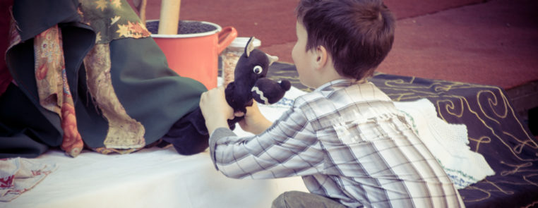 Lábita Színház | Csernik Szende székely mesemondó