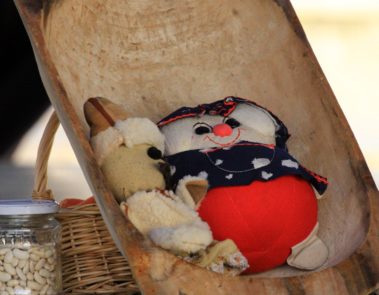 Mesebölcső | Csernik Szende székely mesemondó