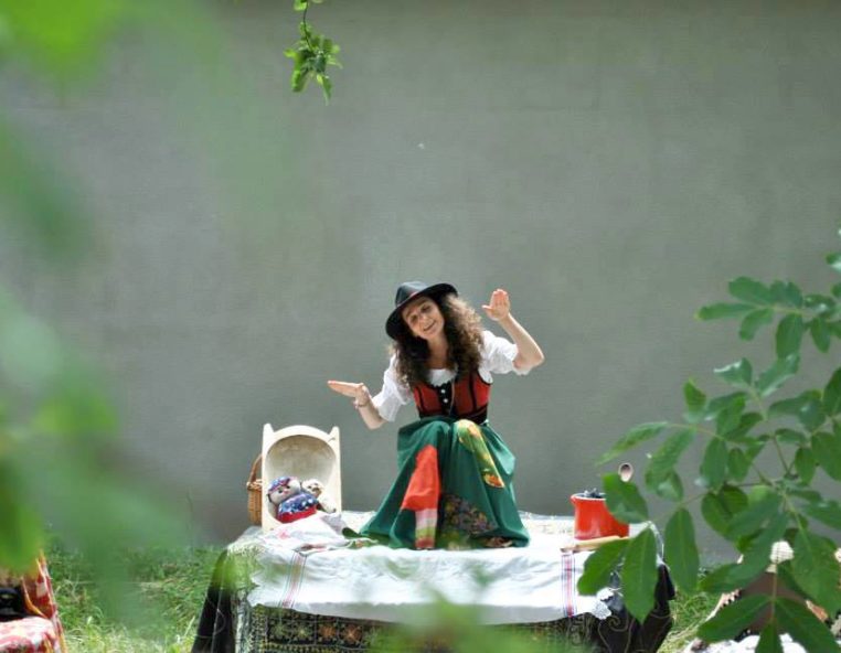 Szende mesél | Csernik Szende székely mesemondó